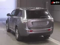 Mitsubishi OUTLANDER PHEV лот № 71379 оценка 3.5  с аукциона в Японии 1