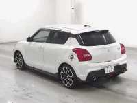 Suzuki SWIFT лот № 2067 оценка 4  с аукциона в Японии 1