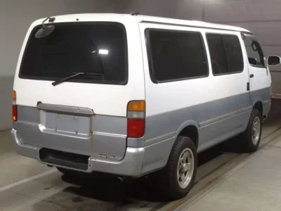 Toyota HIACE VAN  с аукциона в Японии