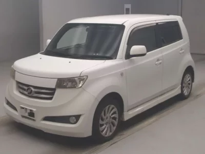 Toyota BB  с аукциона в Японии
