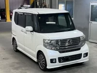Honda N BOX лот № 3051 оценка 4  с аукциона в Японии 3