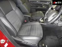 Mitsubishi OUTLANDER PHEV лот № 71401 оценка 4.5  с аукциона в Японии 5