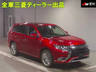 Mitsubishi OUTLANDER PHEV  с аукциона в Японии
