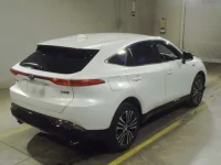 Toyota HARRIER лот № 2123 оценка 5  с аукциона в Японии 1