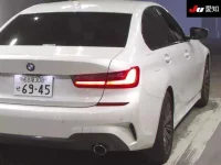 BMW 3-Series лот № 4033 оценка 4.5  с аукциона в Японии 7
