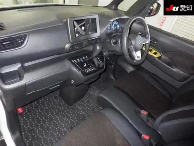 Mitsubishi EK X SPACE  с аукциона в Японии