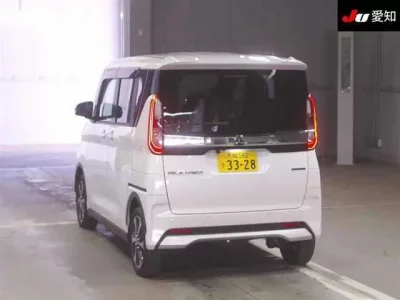 Mitsubishi EK X SPACE  с аукциона в Японии