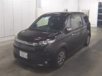 Toyota SPADE лот № 15 оценка 3  с аукциона в Японии 3