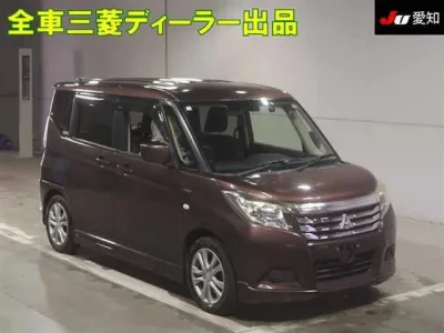 Mitsubishi DELICA D2  с аукциона в Японии