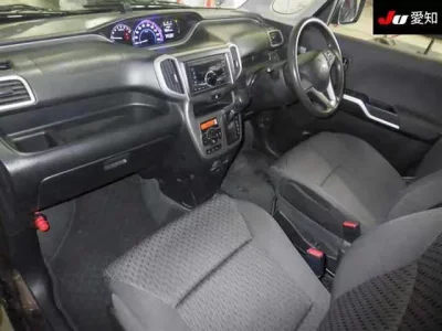 Mitsubishi DELICA D2  с аукциона в Японии