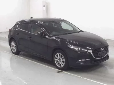 Mazda AXELA  с аукциона в Японии