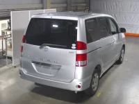 Toyota NOAH лот № 3505 оценка 3.5  с аукциона в Японии 1