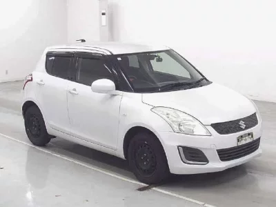 Suzuki SWIFT  с аукциона в Японии