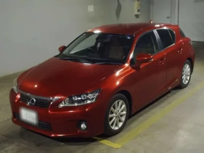 Lexus CT  с аукциона в Японии