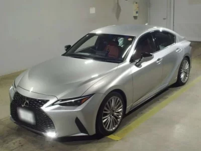 Lexus IS  с аукциона в Японии