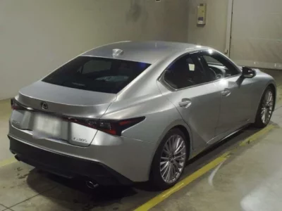 Lexus IS  с аукциона в Японии