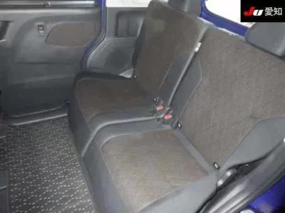 Mitsubishi EK X SPACE