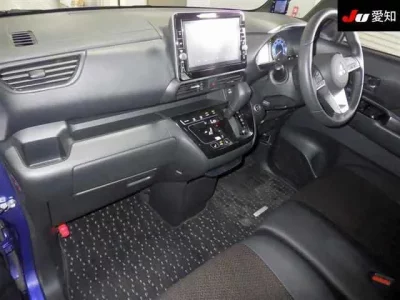 Mitsubishi EK X SPACE