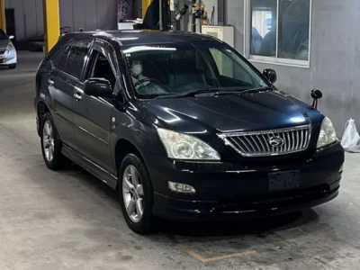 Toyota HARRIER  с аукциона в Японии