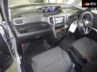 Mitsubishi DELICA D2