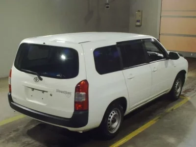 Toyota PROBOX  с аукциона в Японии
