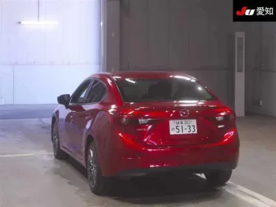 Mazda AXELA  с аукциона в Японии