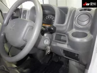 Mitsubishi MINICAB VAN лот № 71456 оценка 3.5  с аукциона в Японии 4