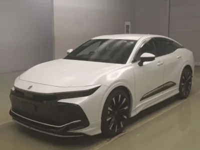 Toyota CROWN CROSSOVER  с аукциона в Японии