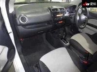 Mitsubishi MIRAGE лот № 71459 оценка 3.5  с аукциона в Японии 2