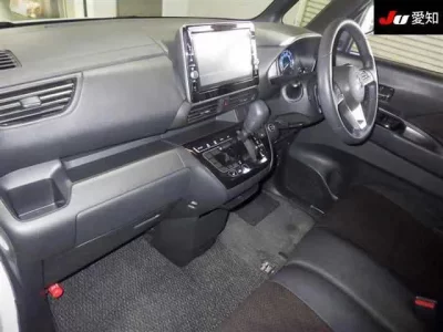 Mitsubishi EK X SPACE