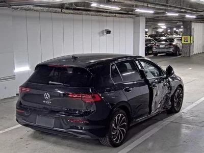 Volkswagen GOLF  с аукциона в Японии