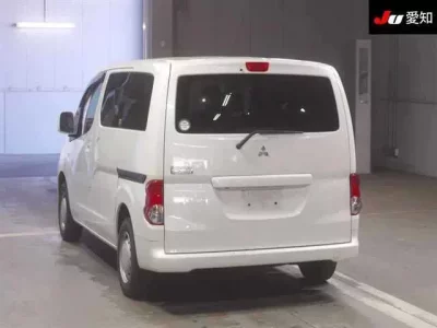 Mitsubishi DELICA D3