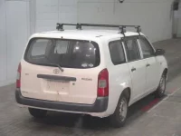 Toyota PROBOX лот № 8013 оценка R  с аукциона в Японии 3