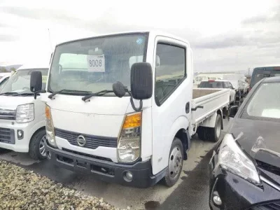 Nissan ATLAS  с аукциона в Японии