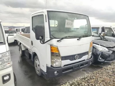 Nissan ATLAS  с аукциона в Японии