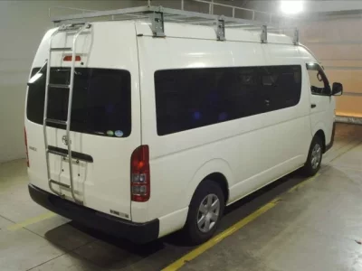 Toyota HIACE VAN  с аукциона в Японии