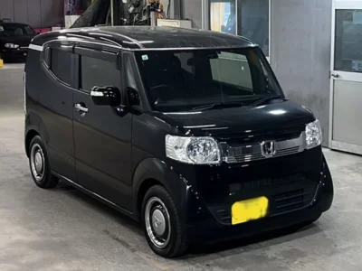 Honda N BOX SLASH