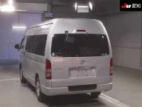 Toyota REGIUS ACE VAN лот № 4104 оценка 3.5  с аукциона в Японии 1