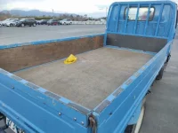 Isuzu ELF лот № 8012 оценка 3  с аукциона в Японии 4