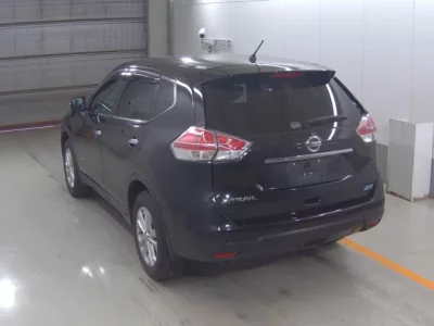 Nissan X-TRAIL  с аукциона в Японии