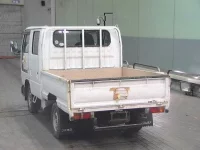 Nissan ATLAS лот № 8042 оценка R  с аукциона в Японии 1