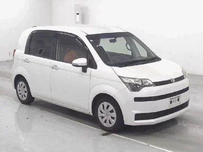 Toyota SPADE  с аукциона в Японии