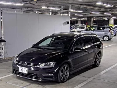 Volkswagen GOLF VARIANT