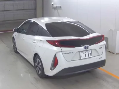 Toyota PRIUS PHV