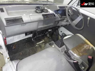 Suzuki CARRY TRUCK  с аукциона в Японии