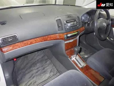 Toyota PREMIO  с аукциона в Японии