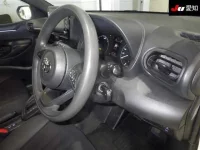 Toyota YARIS лот № 4161 оценка 4  с аукциона в Японии 4