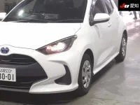 Toyota YARIS лот № 4161 оценка 4  с аукциона в Японии 6