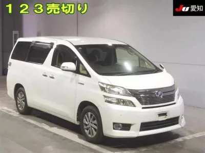 Toyota VELLFIRE  с аукциона в Японии