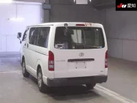 Toyota REGIUS ACE VAN лот № 4181 оценка 3  с аукциона в Японии 1